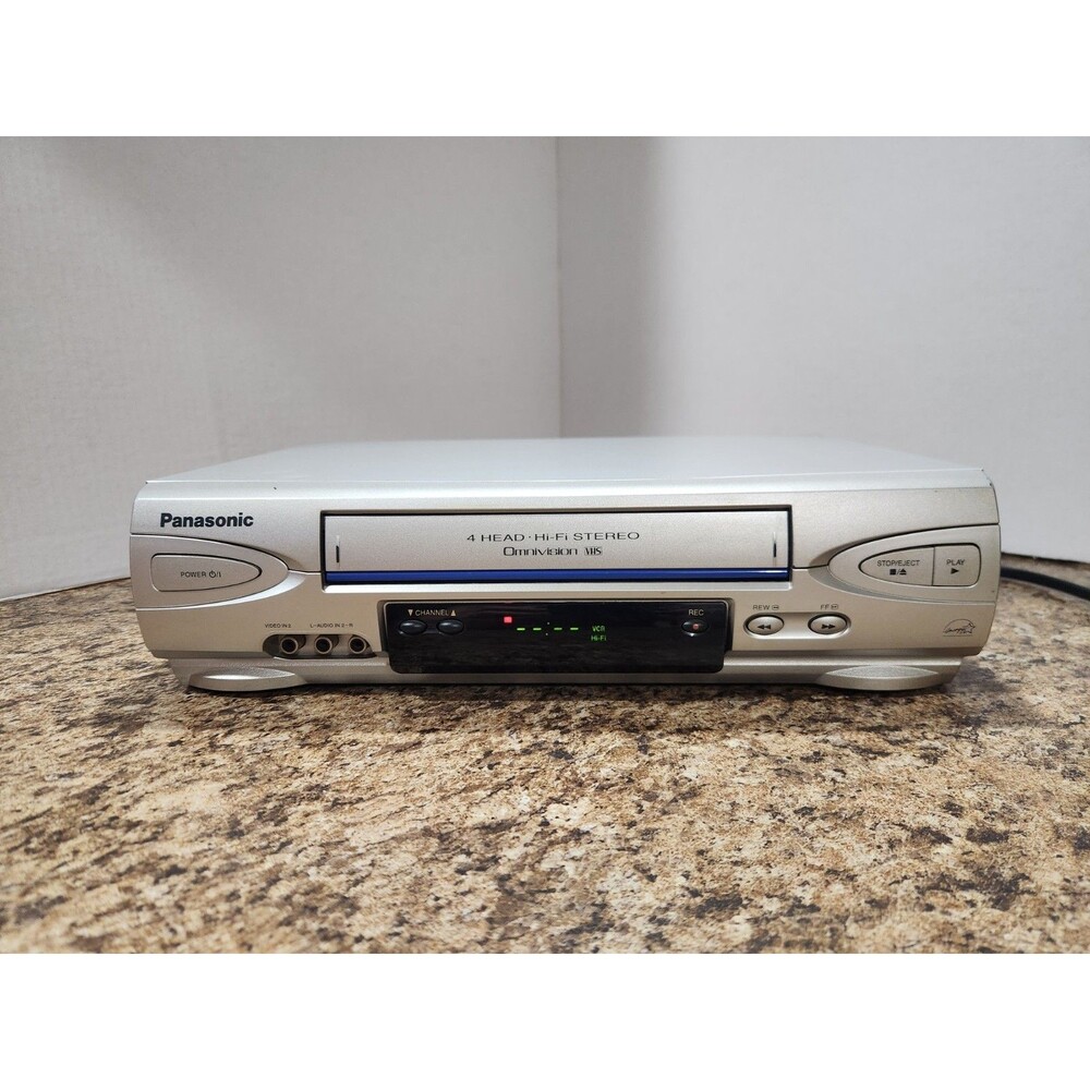 Panasonic PV-V4523S 4 Head Hi-Fi Stereo Omnivision VCR Tested WORKS